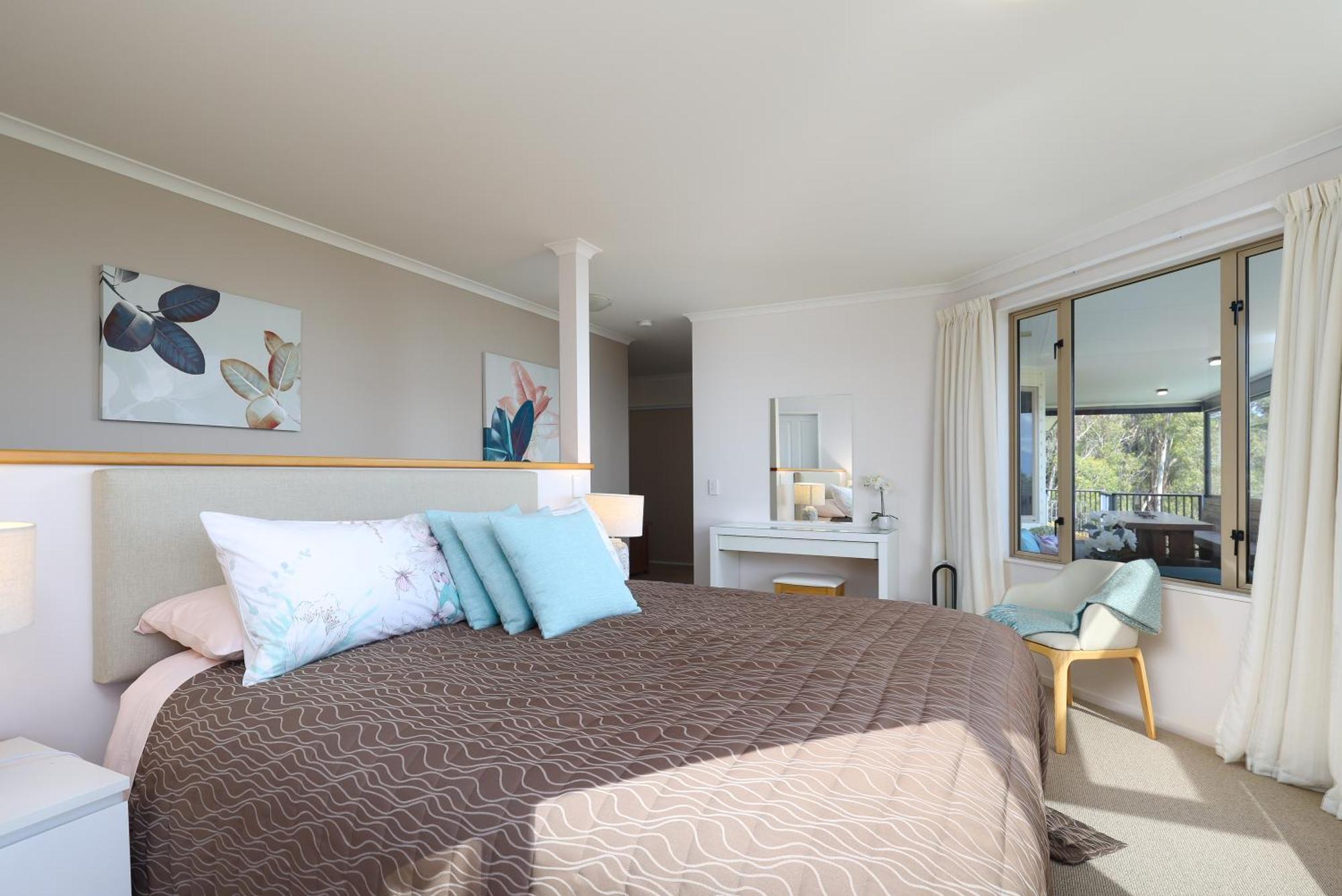 נלסון Twin Peaks Luxury Sea View Villa מראה חיצוני תמונה