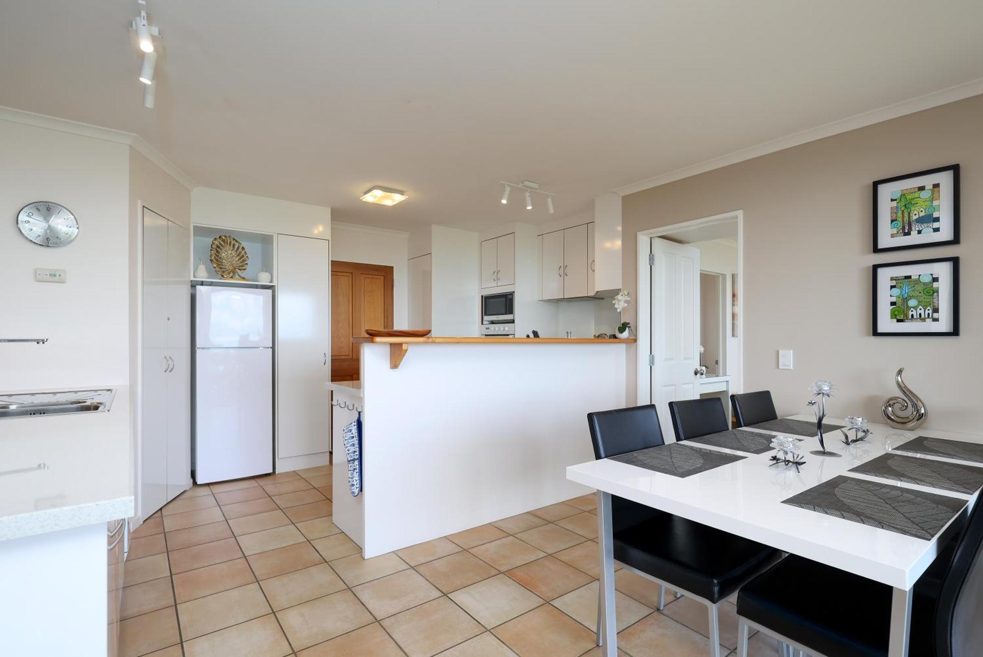 נלסון Twin Peaks Luxury Sea View Villa מראה חיצוני תמונה