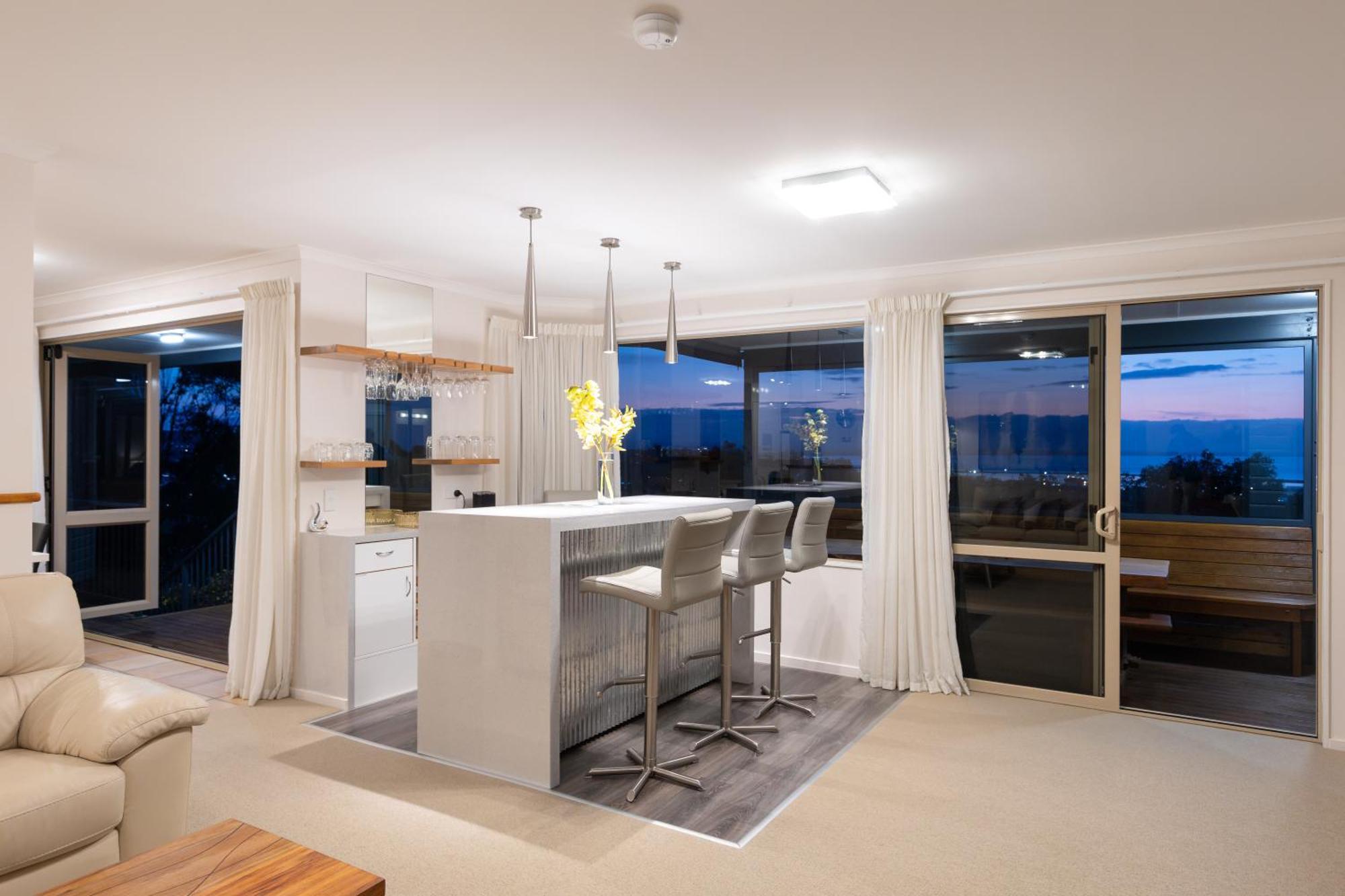 נלסון Twin Peaks Luxury Sea View Villa מראה חיצוני תמונה